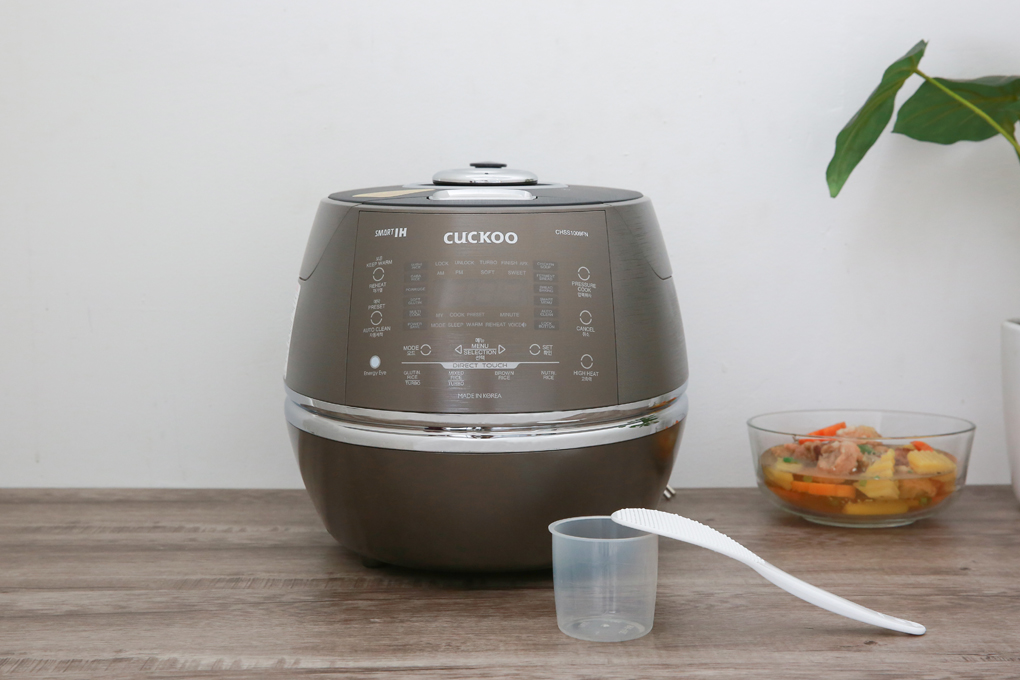 Nồi cơm điện cao tần Cuckoo 1.8 lít CRP- CHSS1009FN